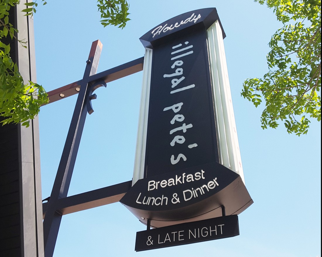 Custom Exterior Business Signs